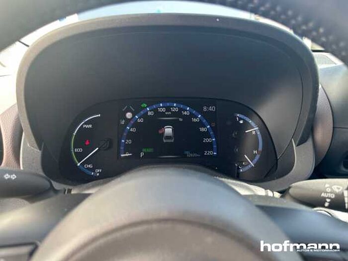 Toyota Yaris Cross FWD Hybrid Elegant 8-Fach Matrix Navi 360 Kamera LED Blendfreies Fer Comfort
