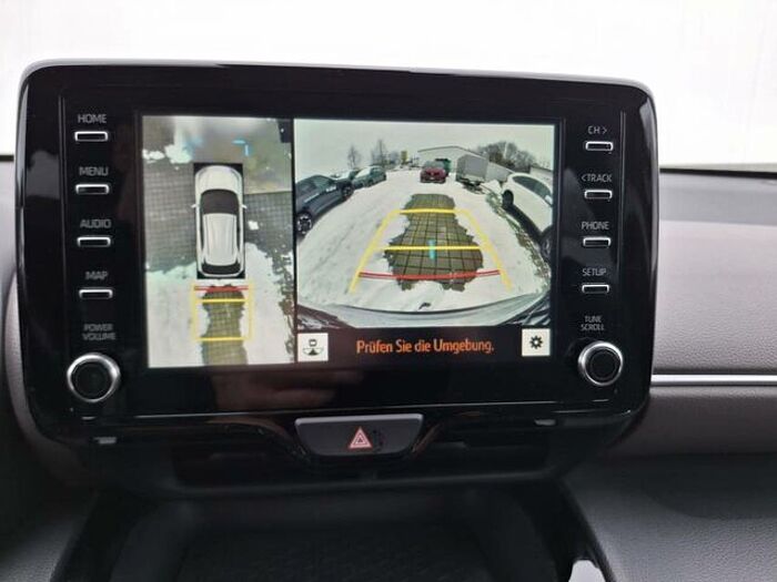 Toyota Yaris Cross Toyota Yaris Hybrid S Adventure... Comfort