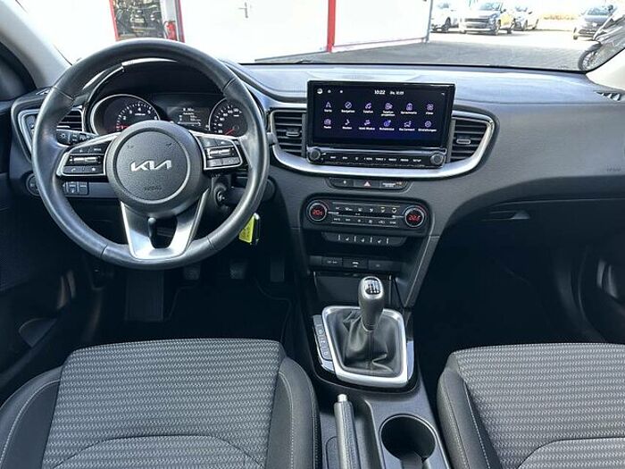 Kia Ceed... Ceed ...