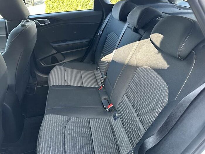 Kia Ceed... Ceed ...