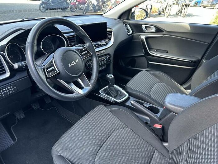 Kia Ceed... Ceed ...