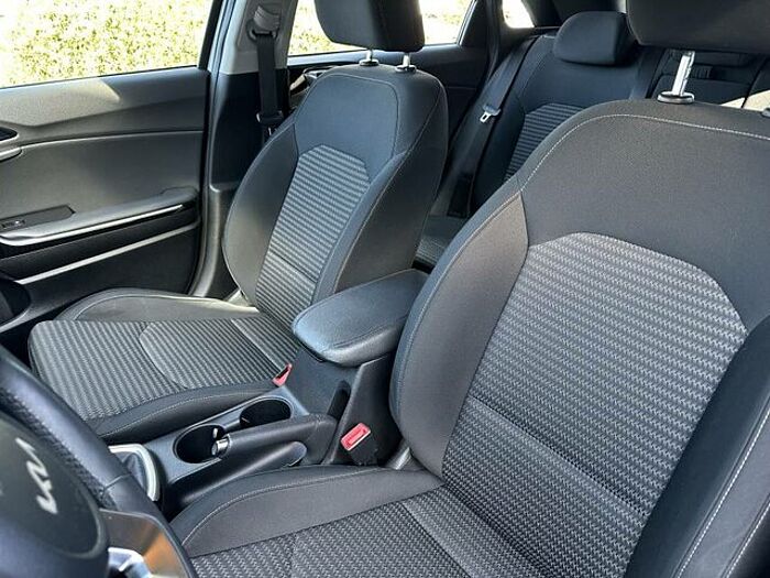 Kia Ceed... Ceed ...