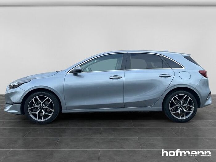 Kia Ceed Ultimate JBL LED Navi ACC CarPlay Keyless PDC SHZ LenkradHZG Privacyverglas cee'd
