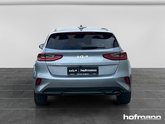 Kia Ceed Ultimate JBL LED Navi ACC CarPlay Keyless PDC SHZ LenkradHZG Privacyverglas cee'd