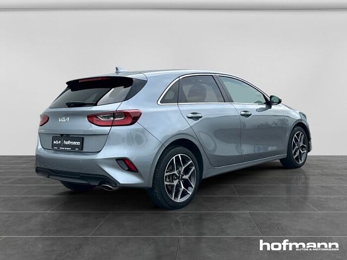 Kia Ceed Ultimate JBL LED Navi ACC CarPlay Keyless PDC SHZ LenkradHZG Privacyverglas cee'd
