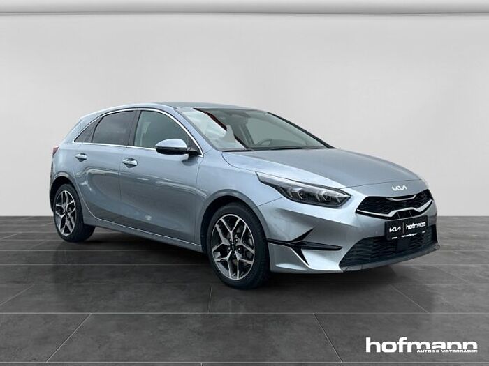 Kia Ceed Ultimate JBL LED Navi ACC CarPlay Keyless PDC SHZ LenkradHZG Privacyverglas cee'd