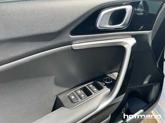 Kia Cee'd Vision Navi Digitales Cockpit ACC Apple CarPlay Android Auto Mehrzonenklim Ceed