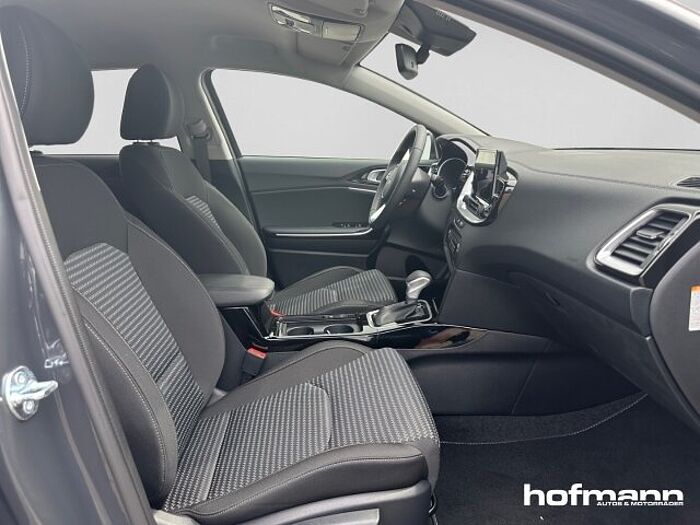 Kia Ceed Ultimate LED JBL-Sound Navi ACC Carplay SHZ Klima Keyless PDC Scheibentönun cee'd