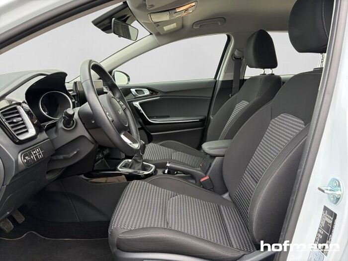 Kia Ceed Vision Navi ACC DAB SHZ LenkradHZG Temp Bluetooth Touchscreen Apple CarPlay cee'd