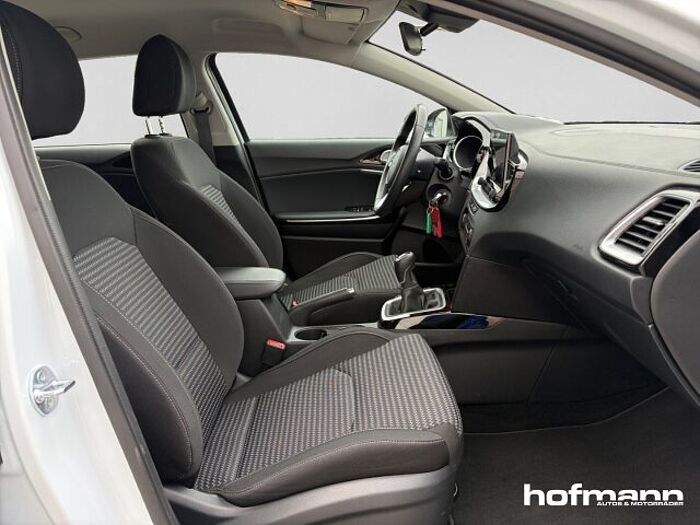 Kia Ceed Vision Navi ACC DAB SHZ LenkradHZG Temp Bluetooth Touchscreen Apple CarPlay cee'd