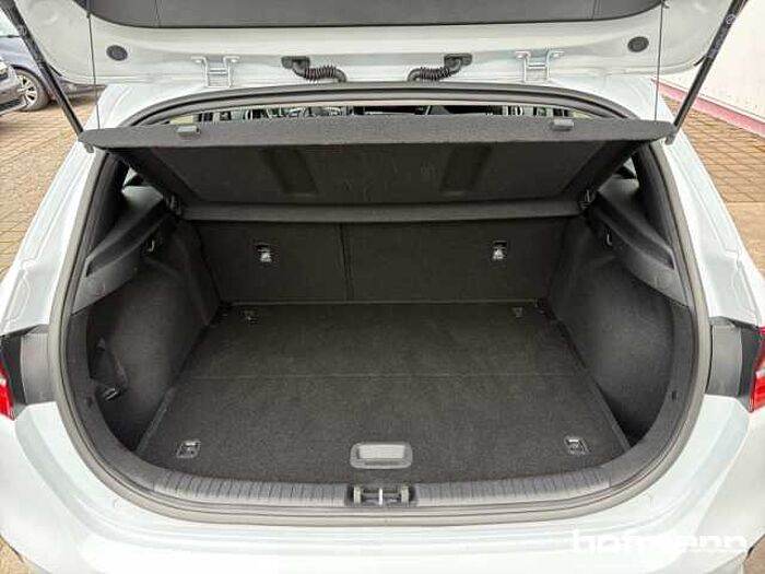 Kia Cee'd Vision Navi ACC DAB SHZ LenkradHZG Temp Bluetooth Touchscreen Apple CarPla Ceed