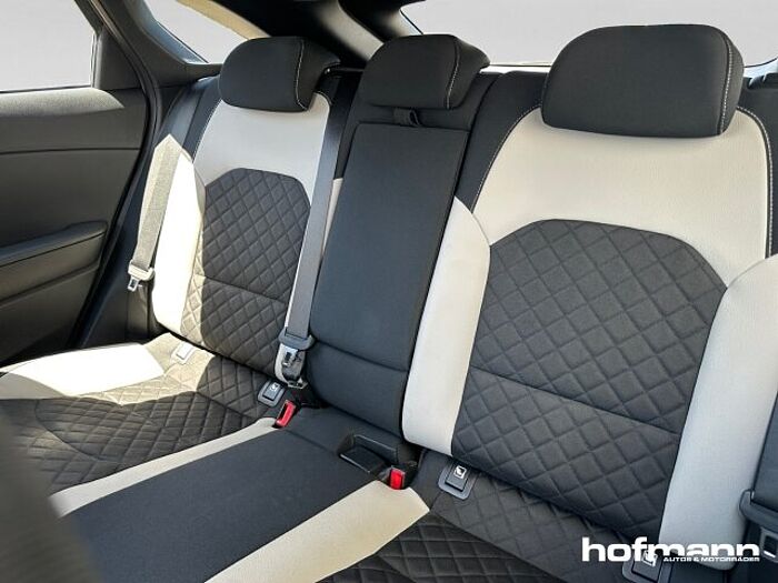 Kia ProCee'd GT-Line Navi JBL LED ACC CarPlay 2Z-Klima SHZ PDCv+h Keyless LenkradHZG ProCeed