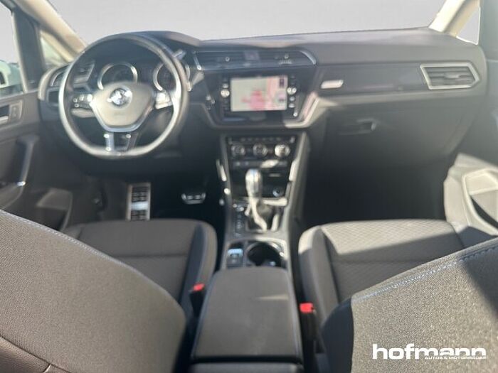 Volkswagen Touran United 1.5 TSI Sportpaket Navi LED El.Heckklappe...