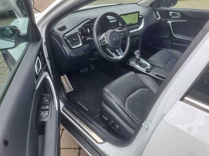 Kia XCEED 1.4 T-GDI DCT7 PLATINUM