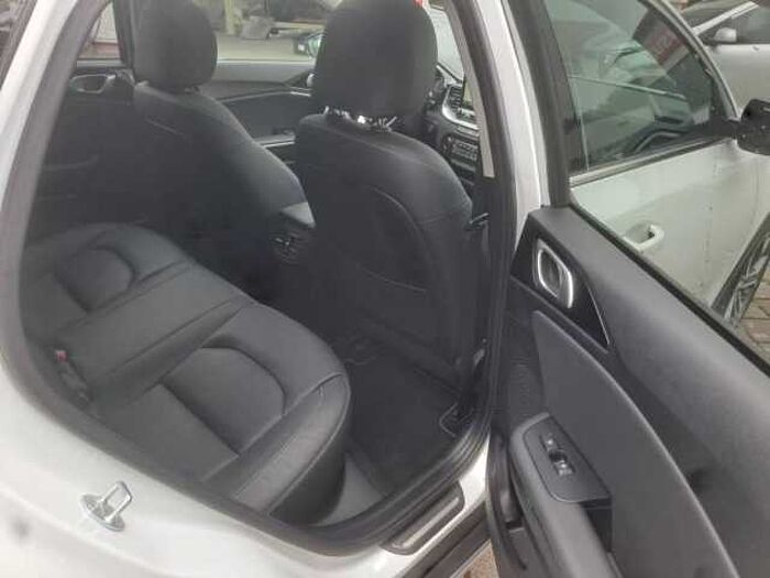 Kia XCEED 1.4 T-GDI DCT7 PLATINUM